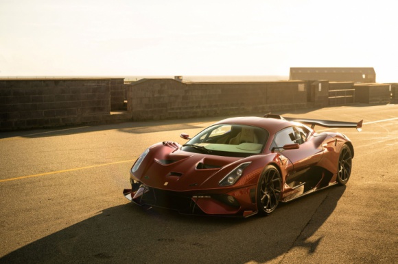 Motoryzacja, BIZNES - Po wznowieniu kultowej współpracy w 2019 r., Goodyear ponownie łączy siły z Brabham Automotive, aby wyposażyć drogowy model samochodu BT62R w opony Eagle F1 SuperSport RS., Legenda wraca na drogę Motoryzacja, BIZNES - Po wznowieniu kultowej współpracy w 2019 r., Goodyear ponownie łączy siły z Brabham Automotive, aby wyposażyć drogowy model samochodu BT62R w opony Eagle F1 SuperSport RS.