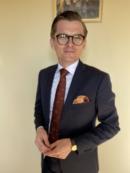 Nieruchomości, BIZNES - Polacy przetrzymują w bankach coraz więcej gotówki, ale lokaty już od dawna nie są najatrakcyjniejszą formą pomnażania kapitału., Nie tylko nieruchomości...w co opłaca się inwestować Polakom? Nieruchomości, BIZNES - Polacy przetrzymują w bankach coraz więcej gotówki, ale lokaty już od dawna nie są najatrakcyjniejszą formą pomnażania kapitału.